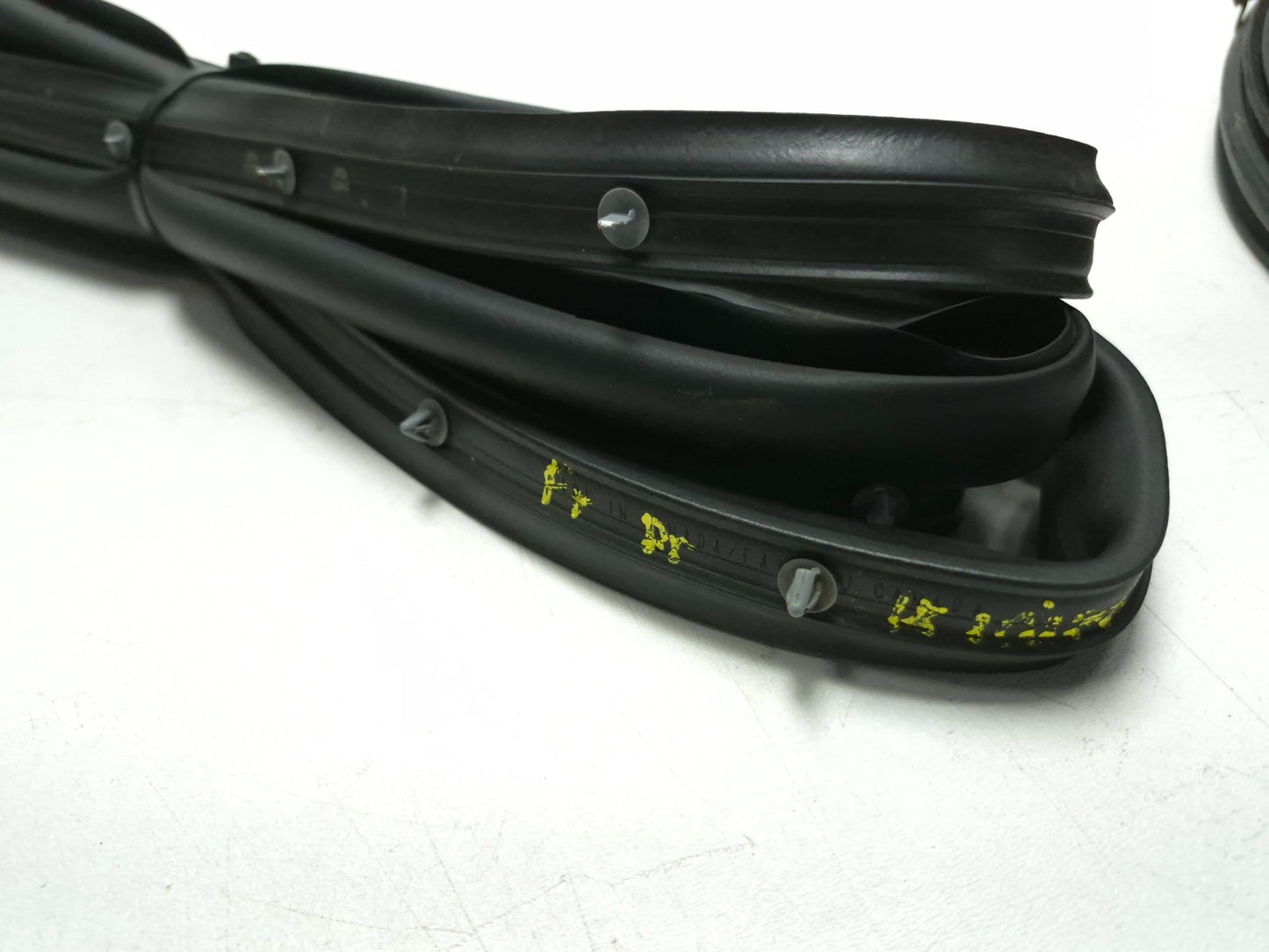 2013 Chevrolet Impala Door Weatherstrip Seal Driver Side Left Front & Rear OEM