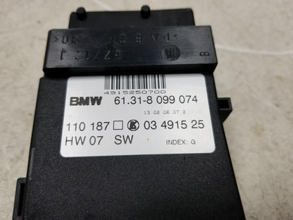 04 06 BMW X3 Seat Side Trim W/ Guide Sleeve & knob Front Passenger Sid Right OEM