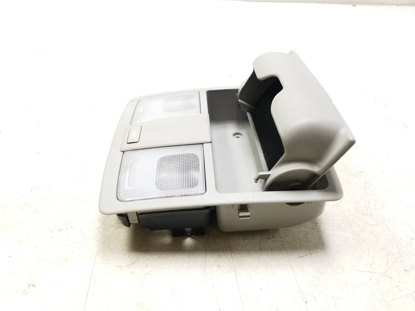 2011 - 2016 Kia Sportage Overhead Console Dome Light Map Lamp  OEM