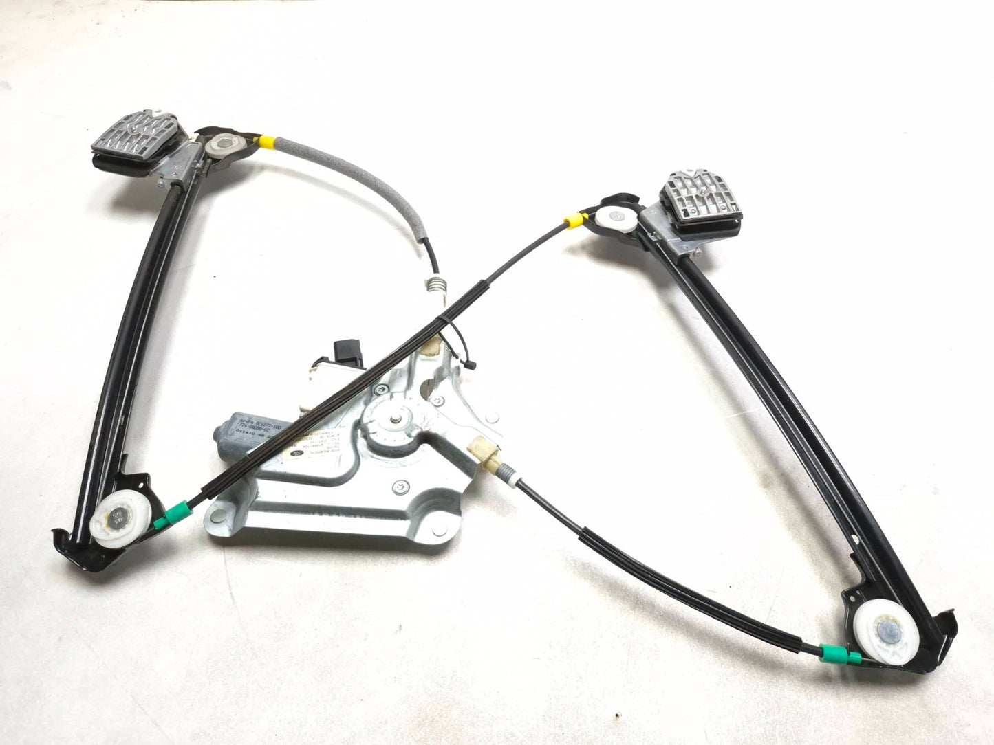 2010 Ford Mustang Convertible Front Window Regulator Motor Right Passenger OEM