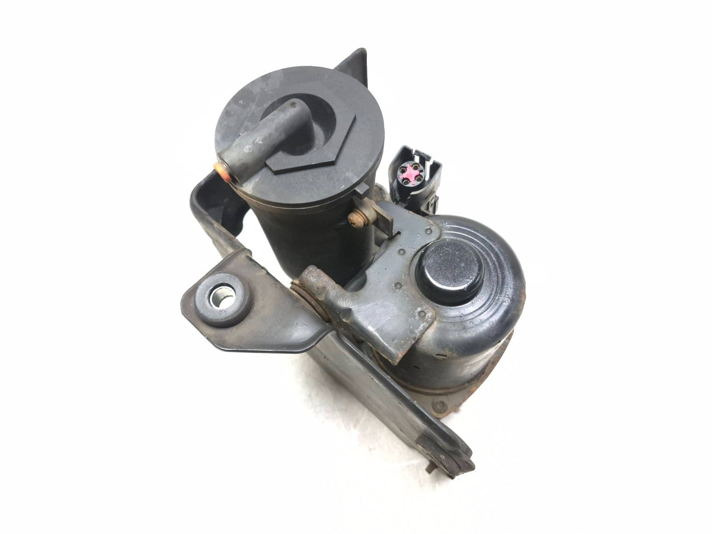 2008 Lincoln Navigator Air Suspension Pump Motor  OEM