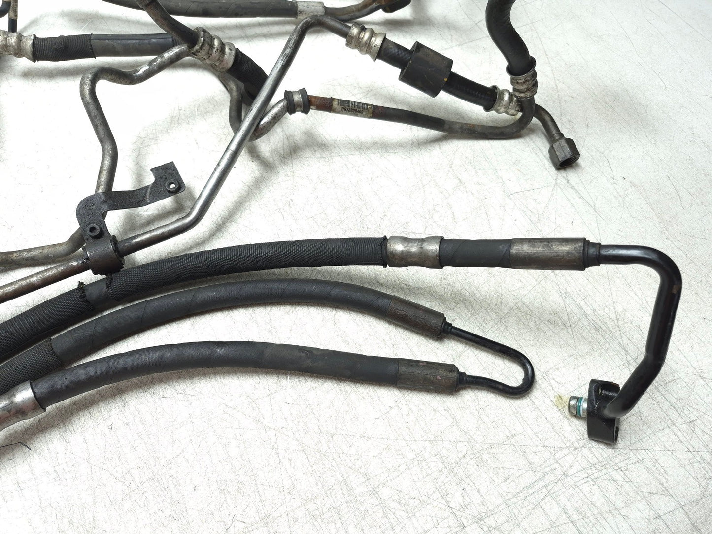 2008 BMW X6 E71 Power Steering Dynamic Drive Hydraulic Hose Line OEM