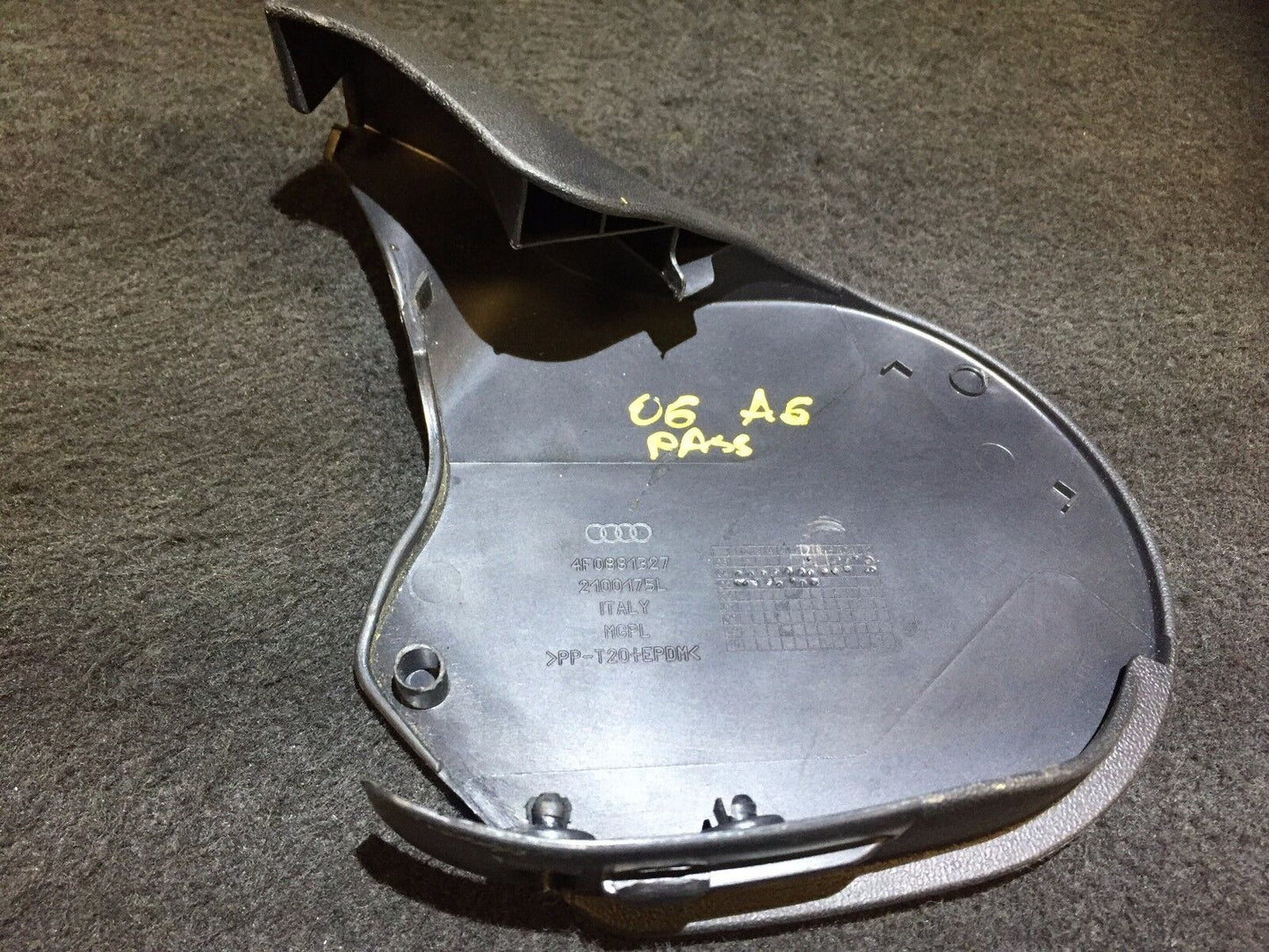 05 06 07 08 Audi A6 C6 Audi A6 C6 Front Left Seat Cover Panel OEM 4f0881327