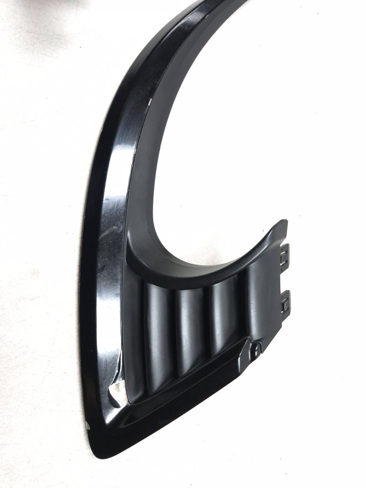 2007 Saab 9-5 Front Lower Bumper Fog Light Trim 2pcs OEM