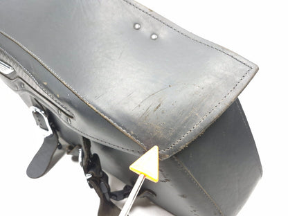 1998-2007 Harley Road King Classic Leather Saddlebag Left & Right OEM
