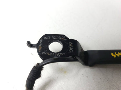 2019 - 2023 Volkswagen Jetta Front Seat Belt Buckle Latch Passenger Right OEM