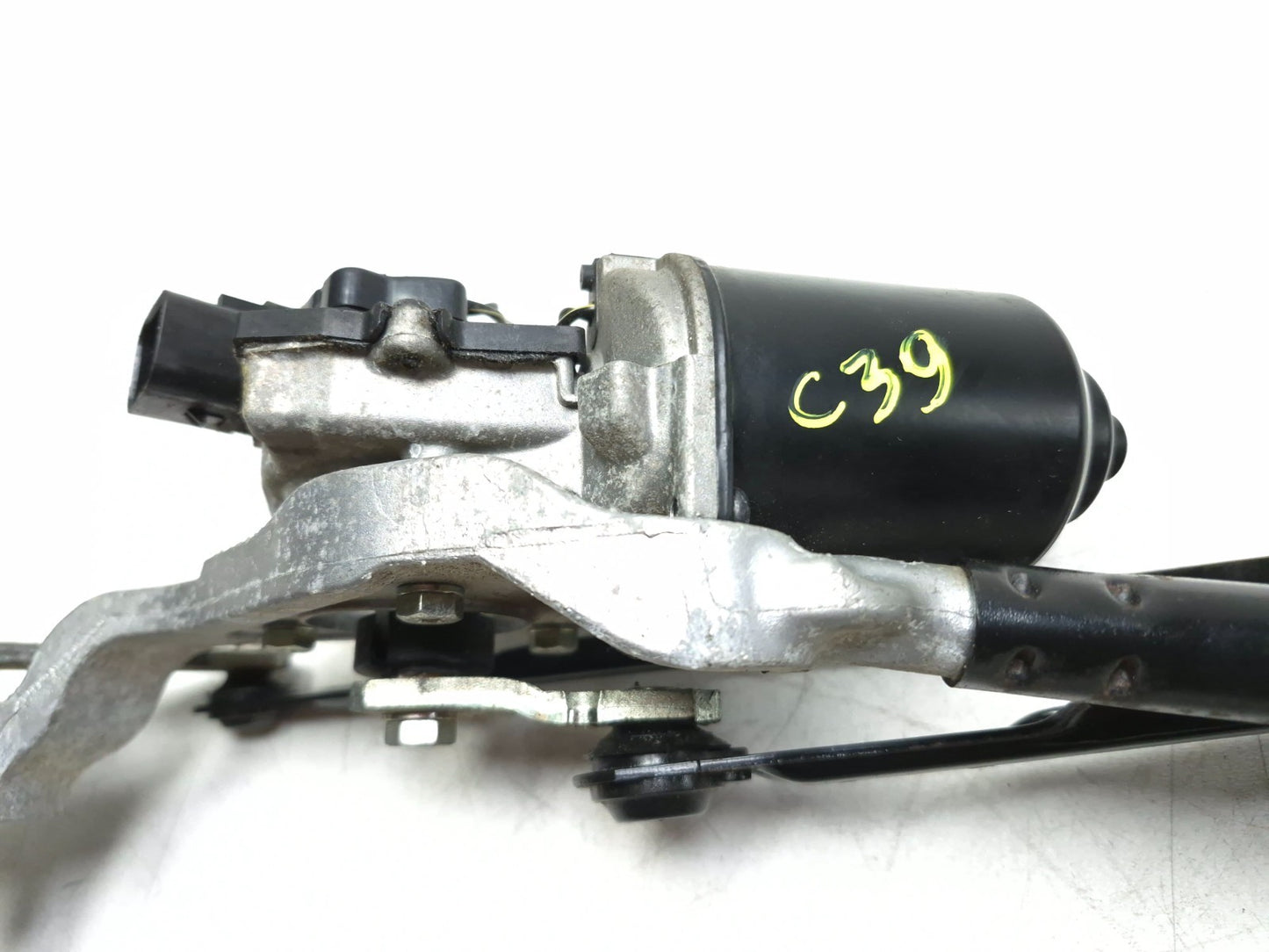 2014 Hyundai Accent Wiper Motor Linkage OEM