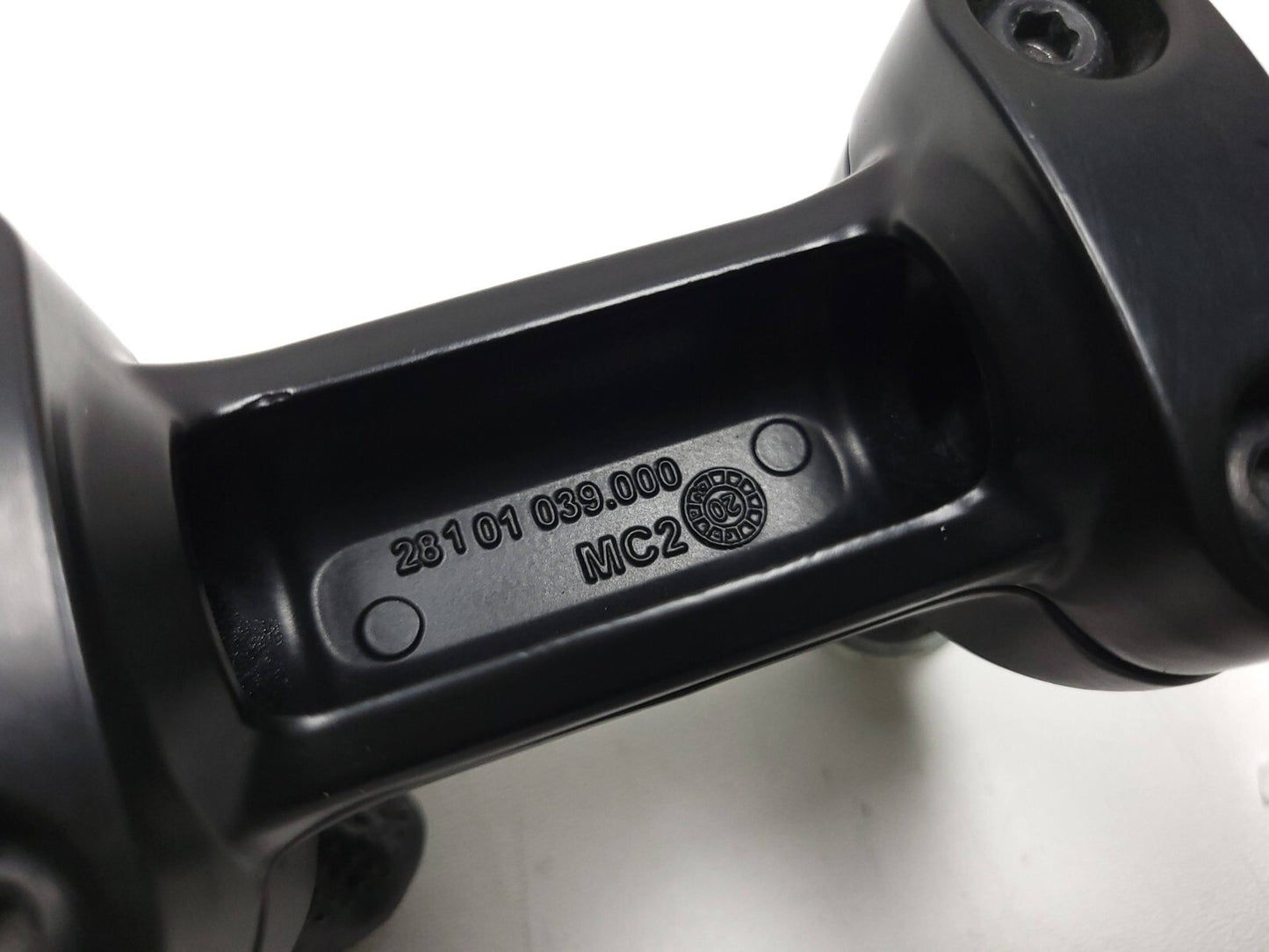 2018-2021 Husqvarna Vitpilen 401 Handlebar Riser Mount Upper Lower Bracket OEM
