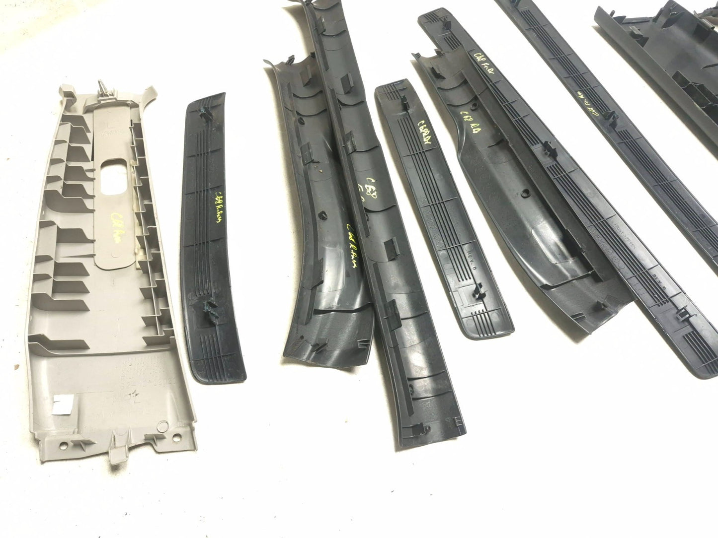 2007 Toyota Corolla B Pillar Trim Door Sill Scuff Cover 10pcs OEM