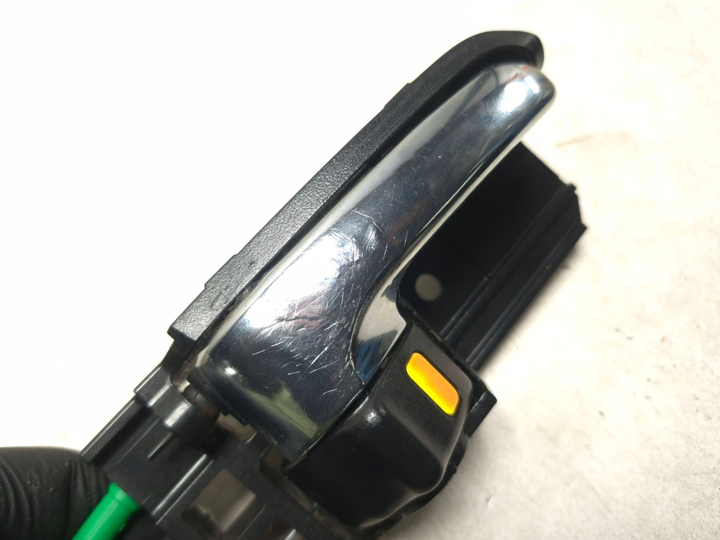2007 Toyota Corolla Door Lock Actuator Front Passenger Side Right 6903002130 OEM