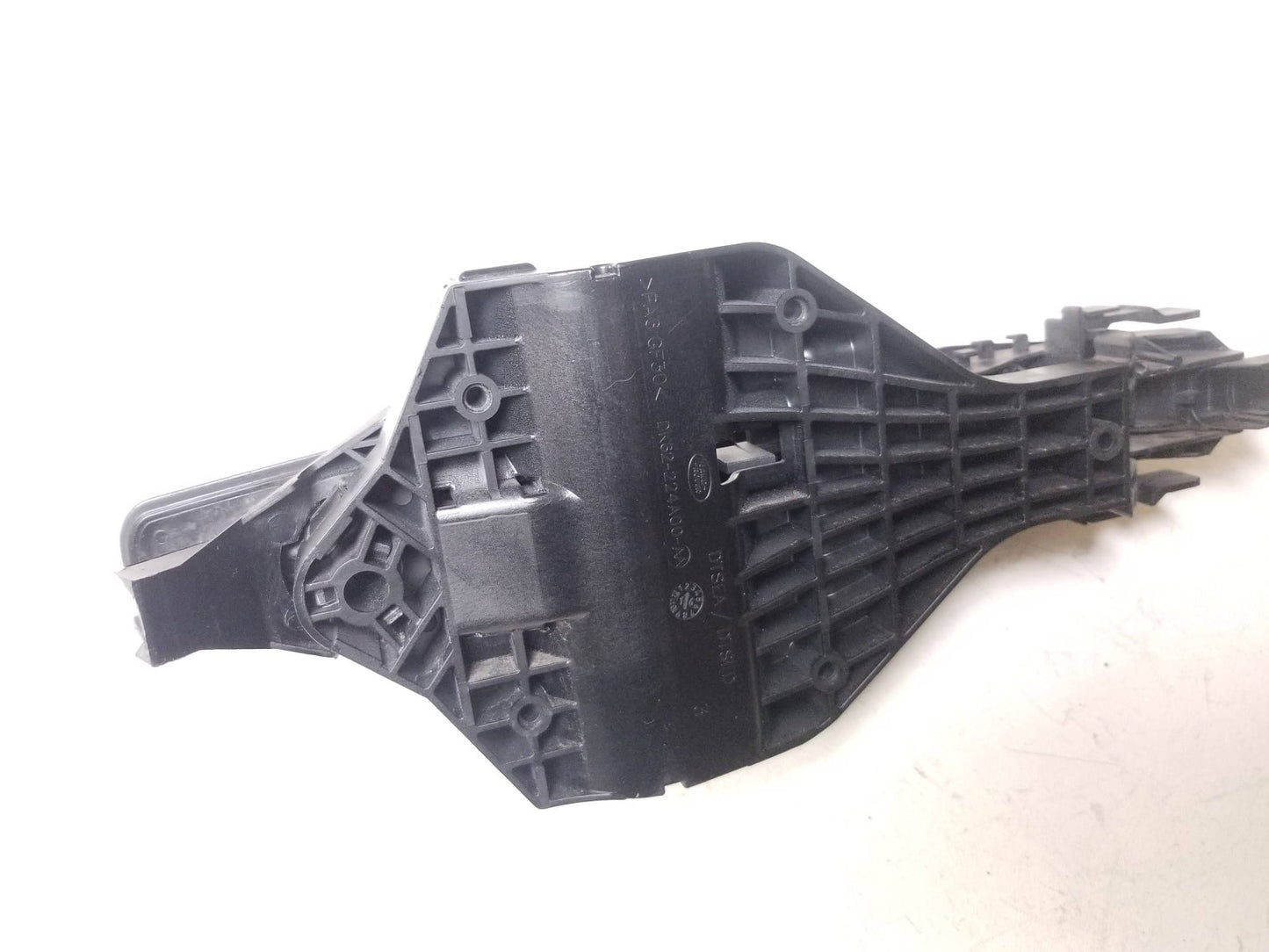 2017 Jaguar Xe Rear Passenger Side Right Exterior Door Handle OEM