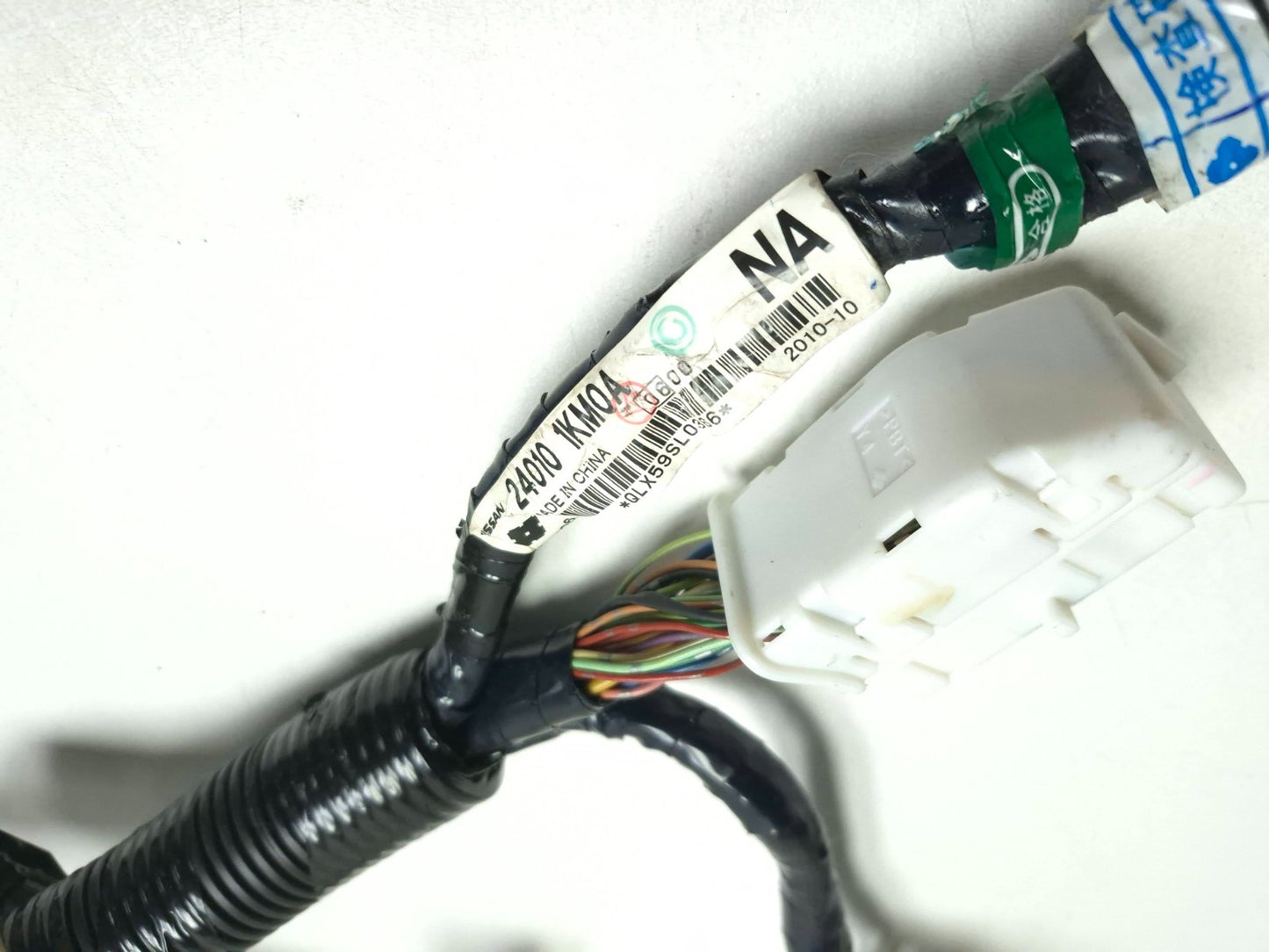 2011 Nissan Juke Dashboard Instrument Panel Wiring Harness OEM