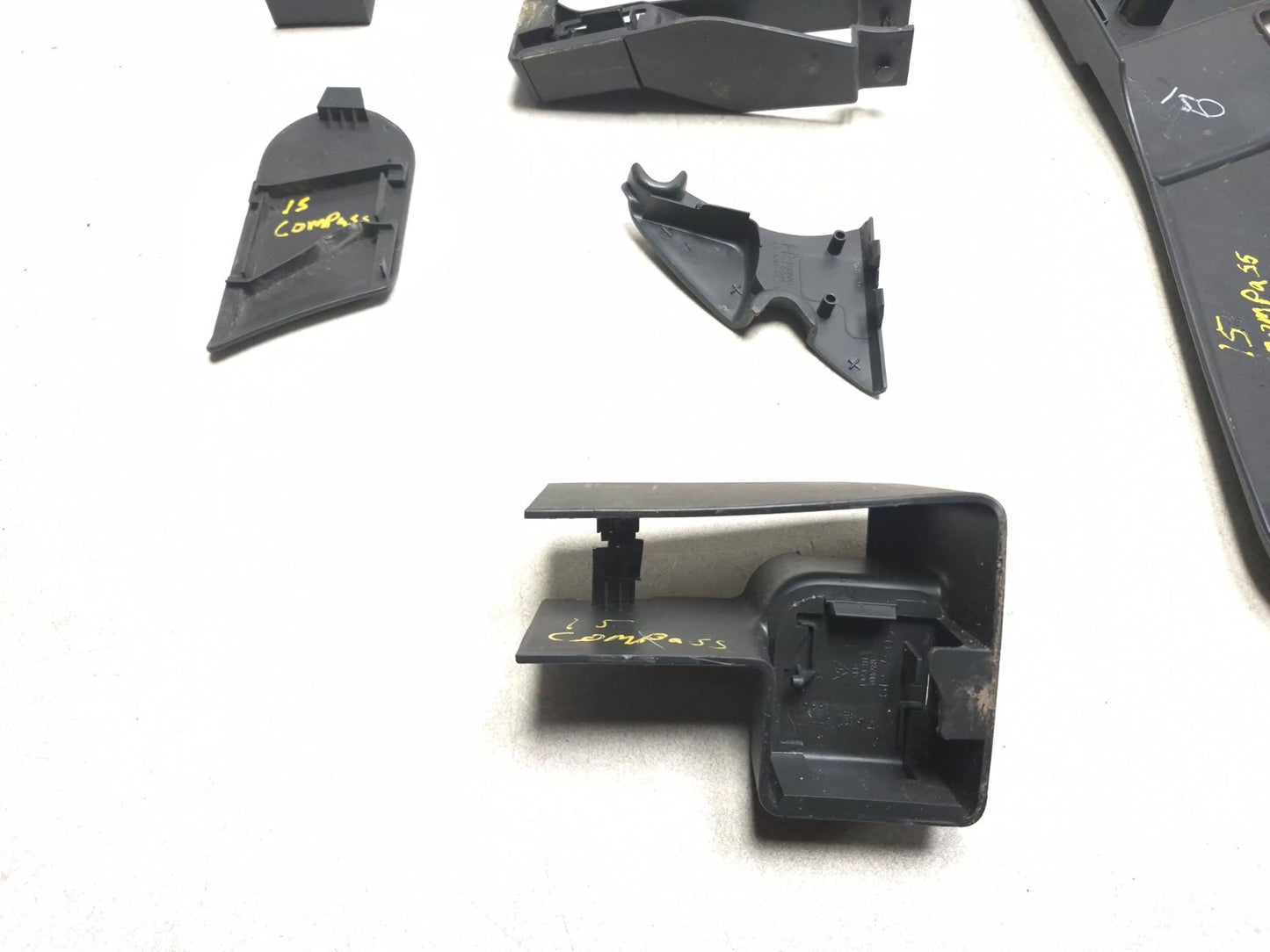 2015 Jeep Compass Front Left Driver Side Seat Trim Panel 9 Pcs OEM