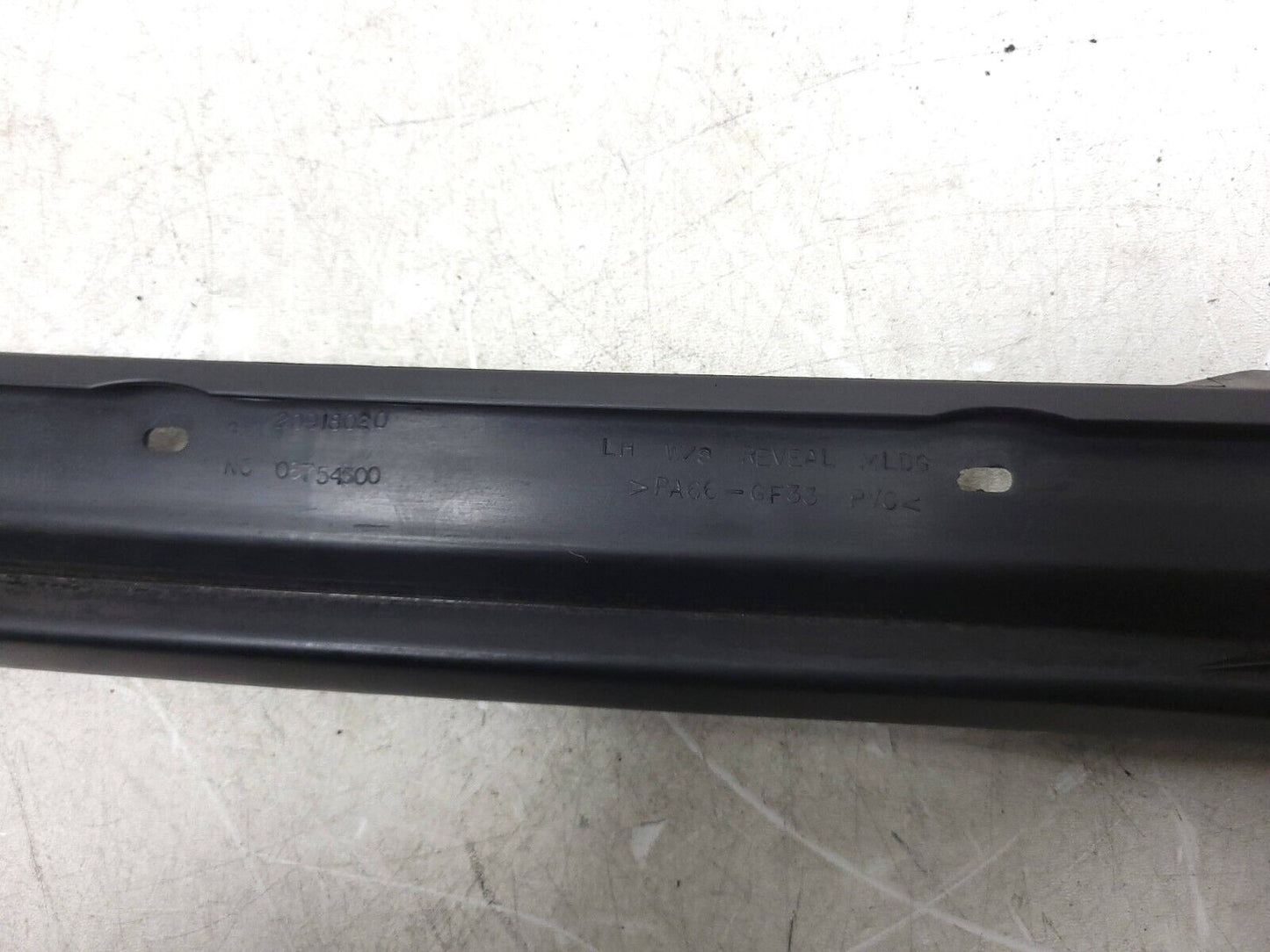 10-14 Chevrolet Suburban Windshield Side Molding Left & Right Pair OEM