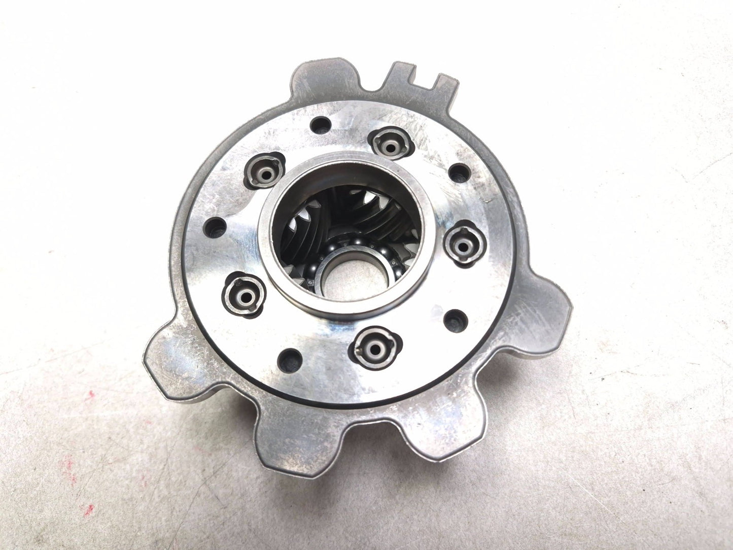 2011 Toyota Prius Transmission Differential Rear Planetary Gear OEM