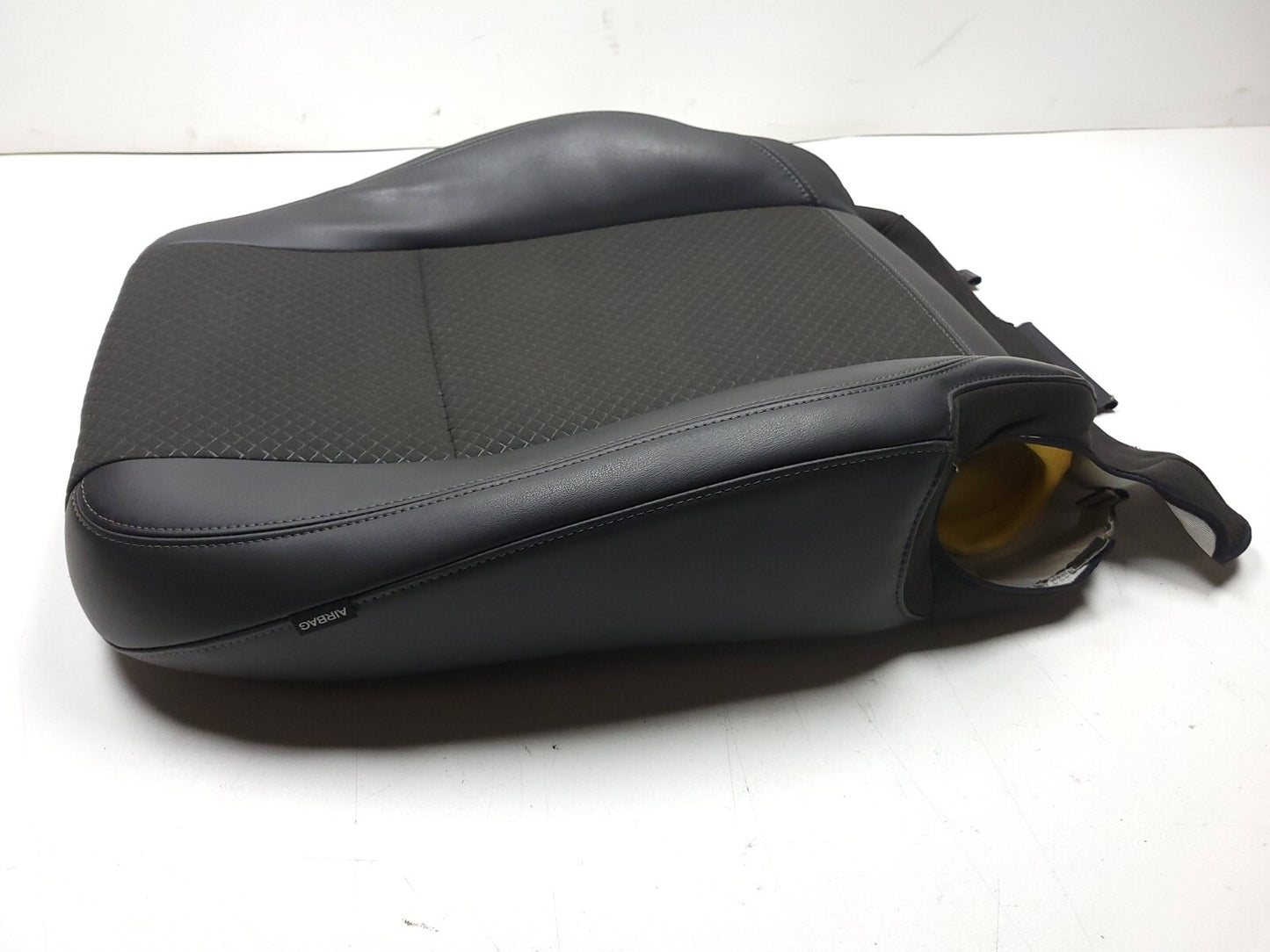 2018 Buick Encore Front Passenger Seat Backrest Upper Cushion OEM