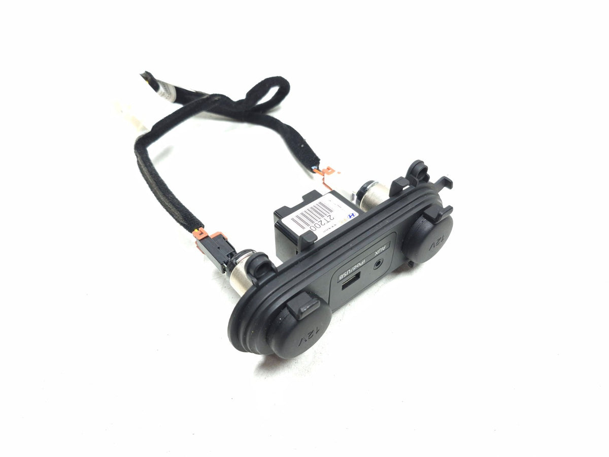 2015 Kia Optima Dashboard Power Outlet Aux Usb 961202t600 OEM