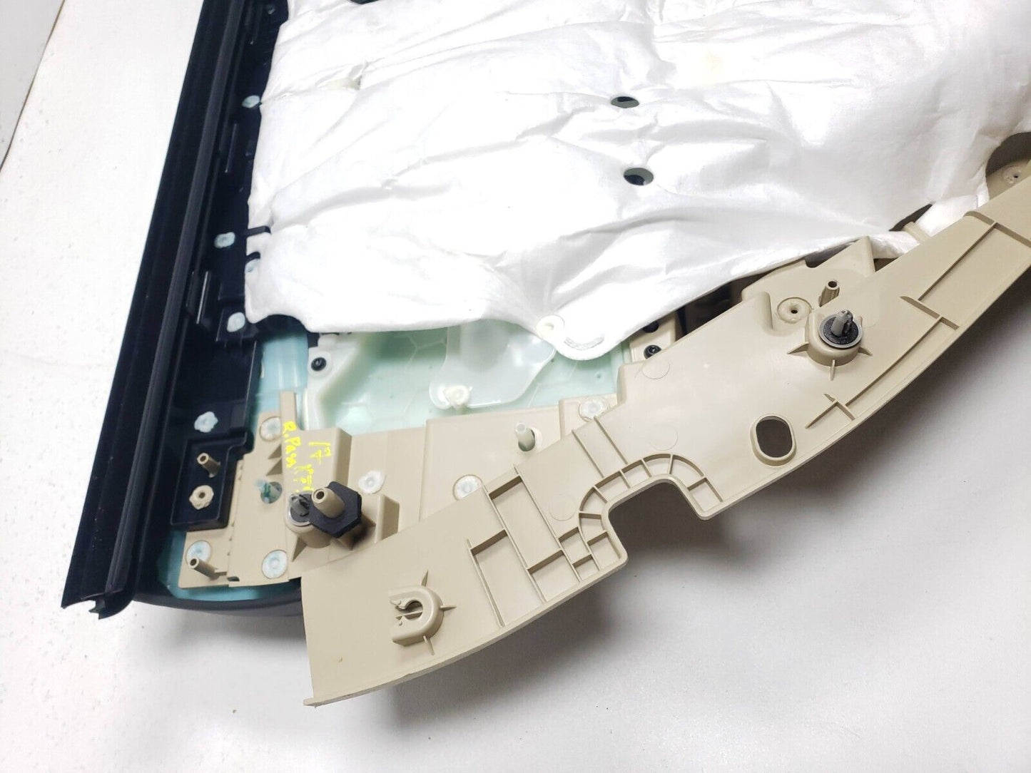 17 18 19 20 Cadillac Xt5 Rear Door Panel Passenger Side Right Trim OEM 34k
