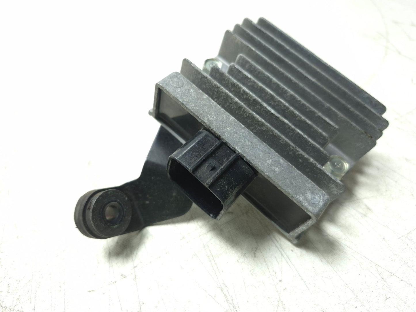 2019 Kawasaki Z400 Er400d Voltage Regulator OEM
