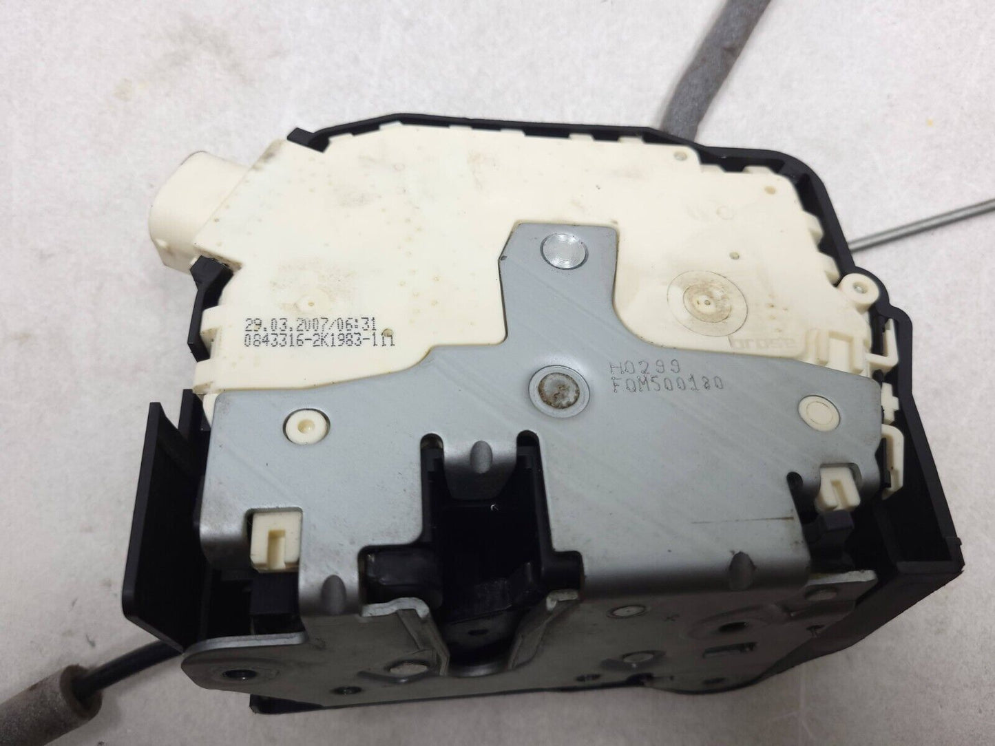 2006-2009 Range Rover Door Lock Latch Actuator Rear Right Passenger Side OEM