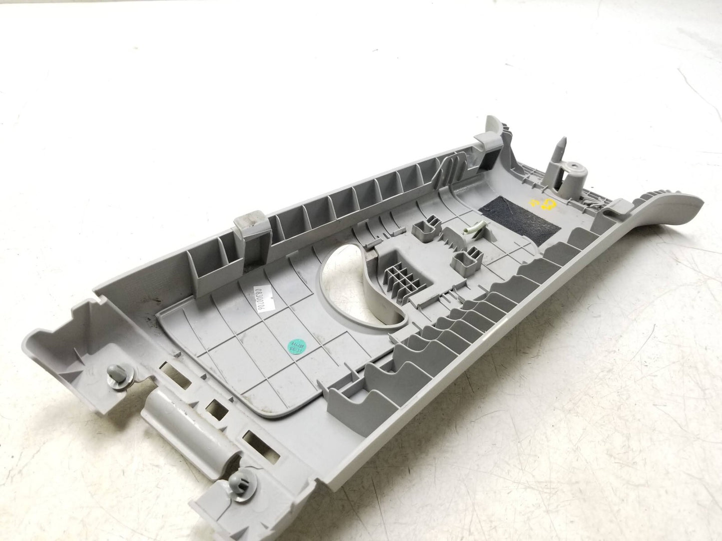 2011 - 2013 Kia Sportage B Pillar Trim Cover Upper Left & Right OEM