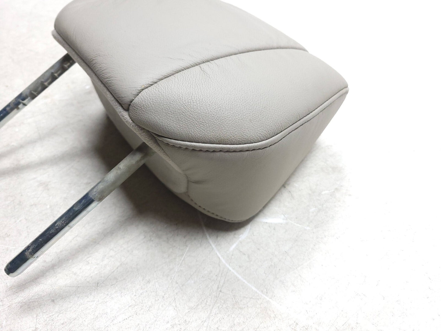 2007 - 2009 Acura Mdx Front Seat Headrest 2pcs OEM