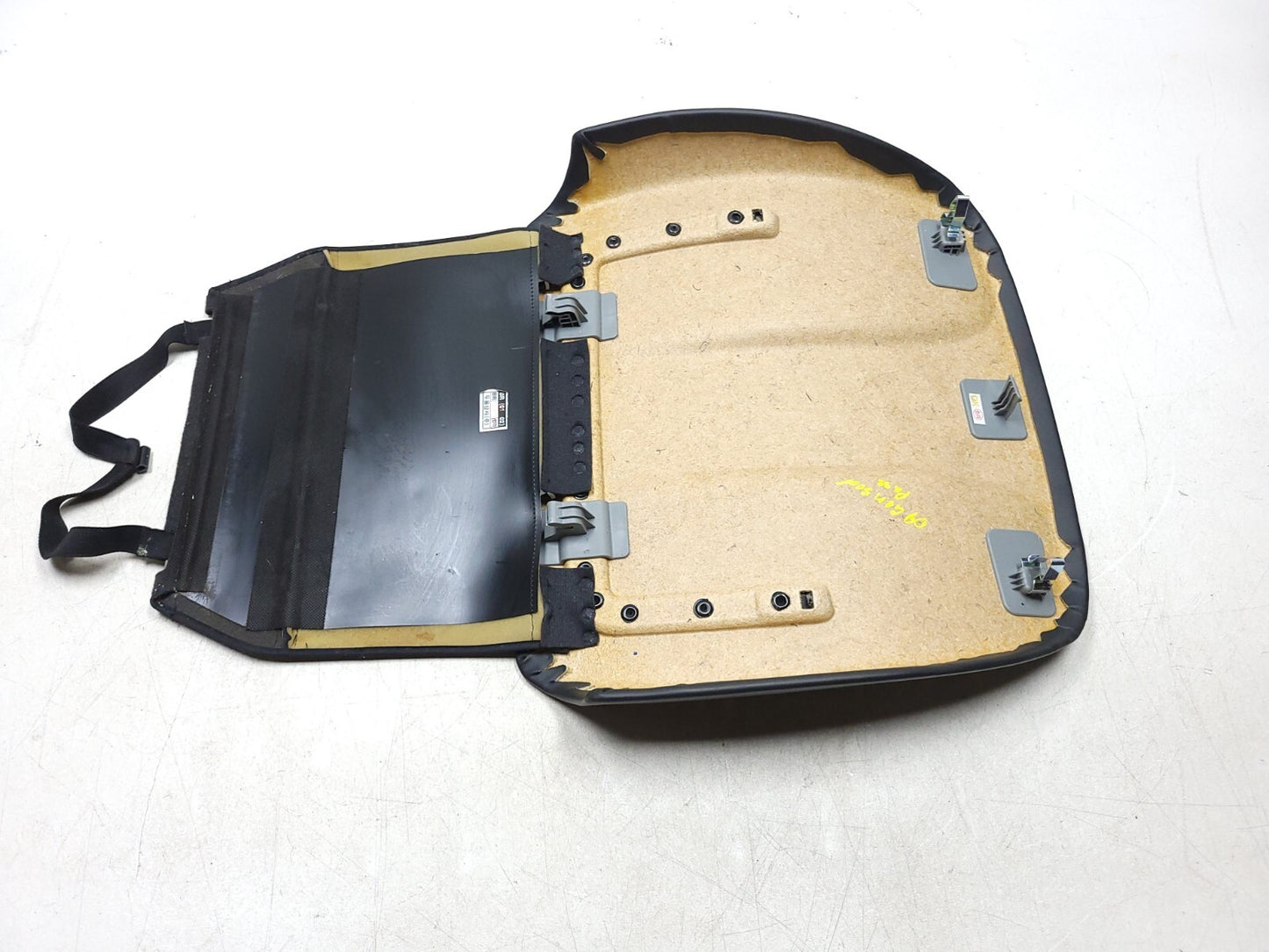 2009 Hyundai Genesis Front Seat Trim Cover Panel Passenger Side Right OEM