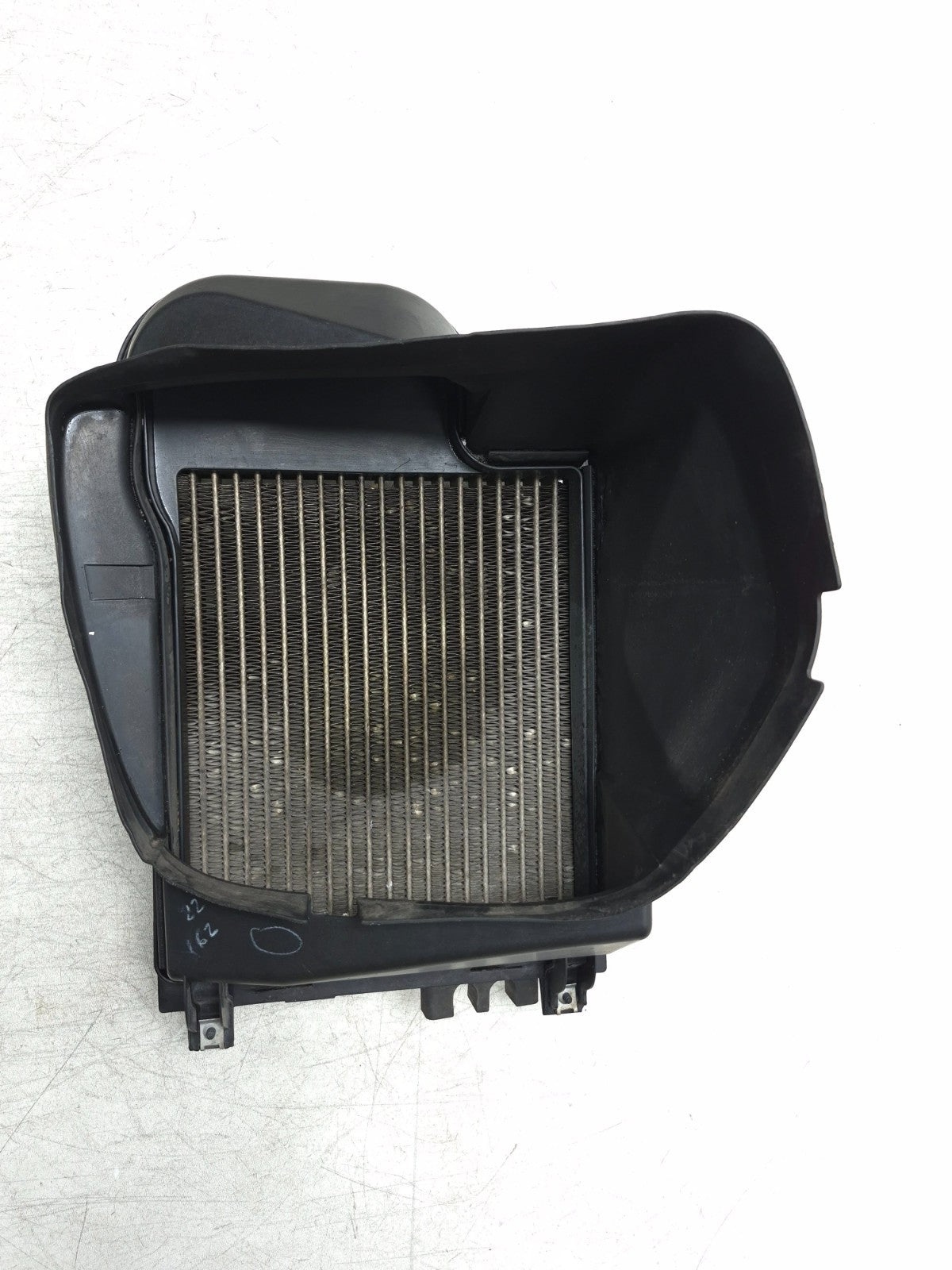 2008 BMW X6 E71 Radiator Twin Turbo Engine Oil Cooler Passenger Side Right OEM
