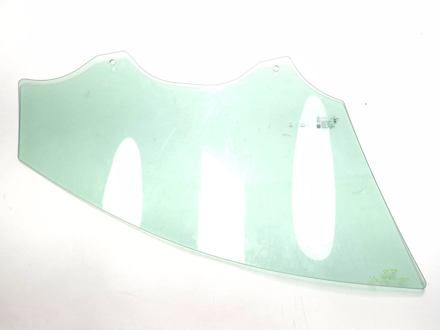 2017 Chevrolet Malibu Front Door Window Glass Driver Side Left OEM