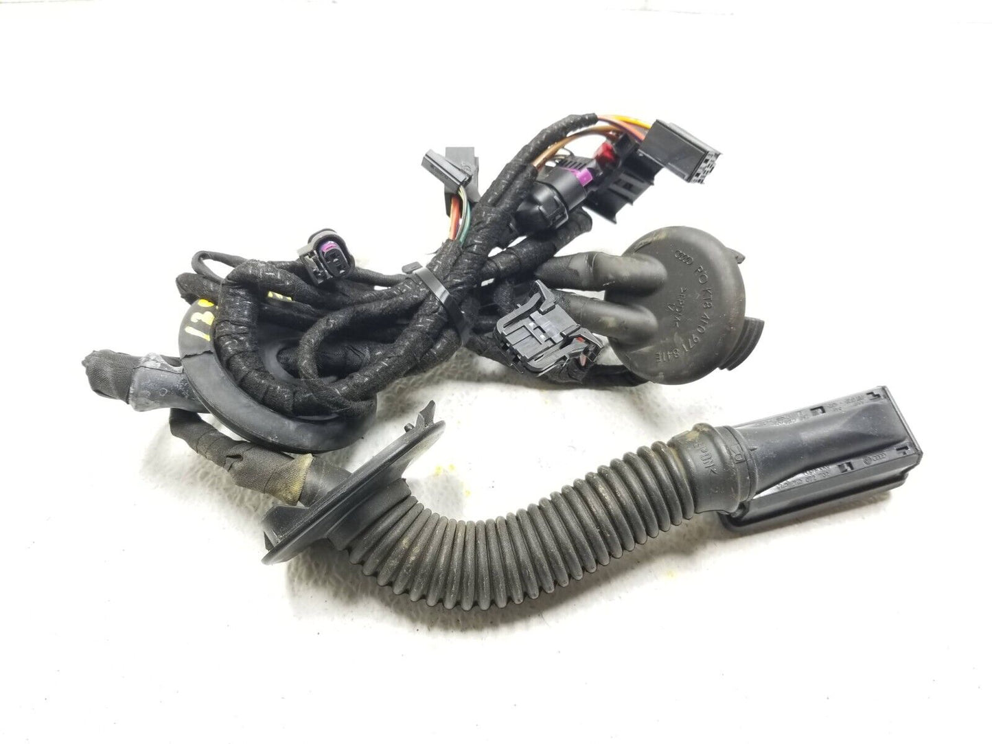 13 14 15 16 Audi A4 S4 Rear Door Wire Harness Right Passenger Side OEM