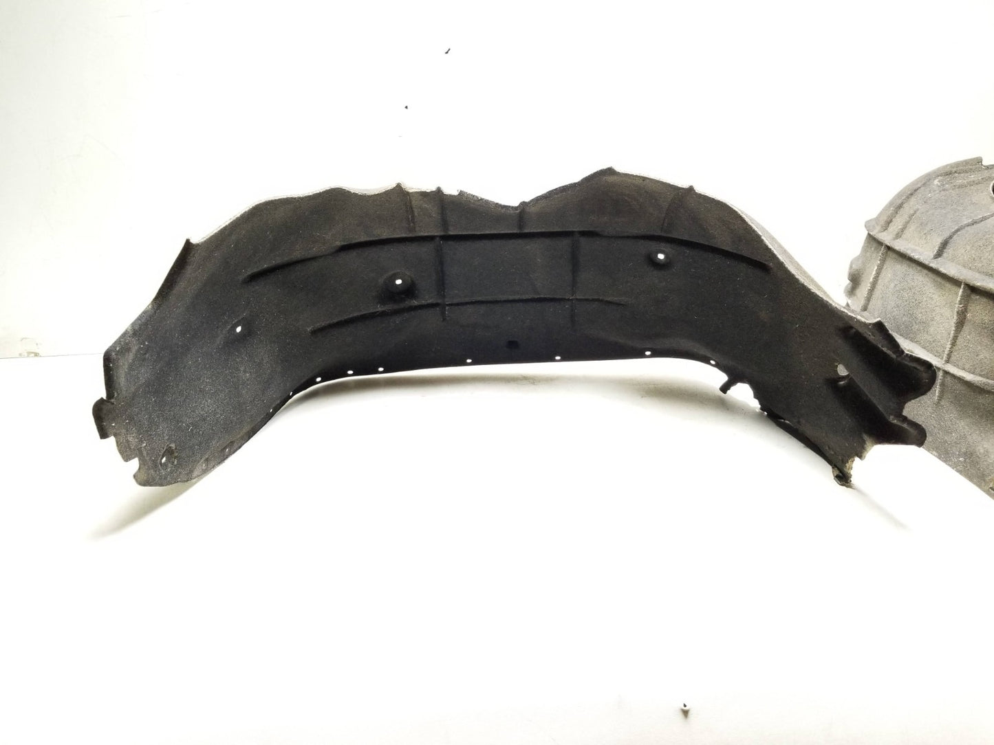 14-18 Chevrolet Silverado 1500 Front Fender Wheel Liner Splash Guard Lh & Rh OEM