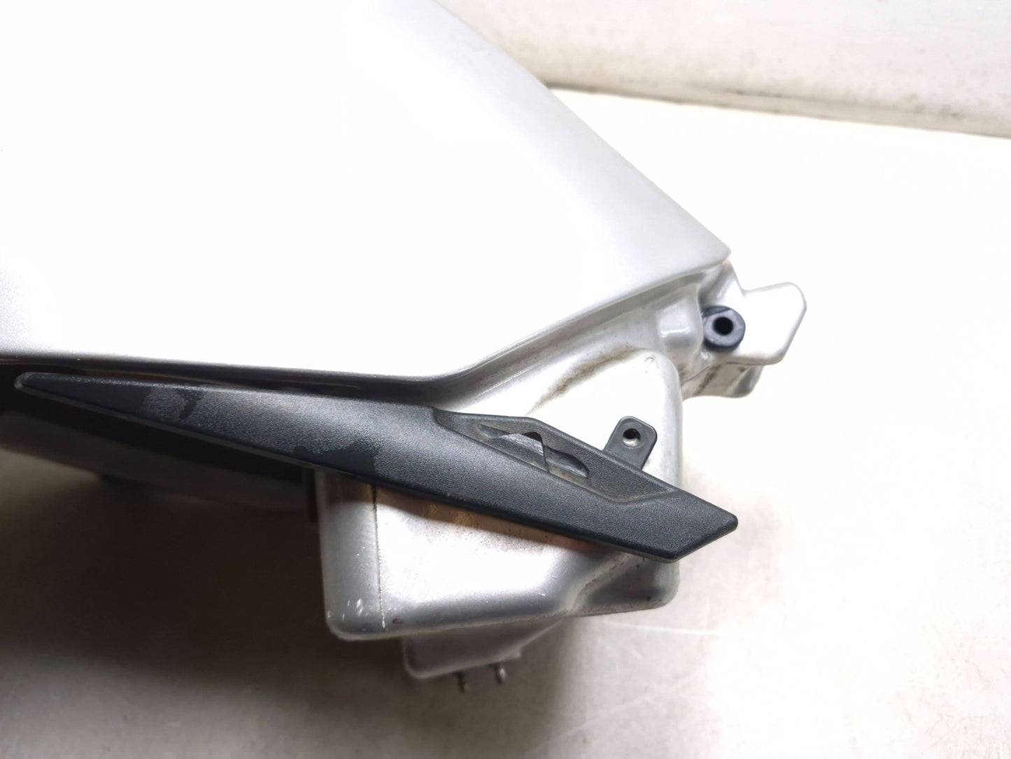 2005  Triumph Sprint St Fuel Tank OEM