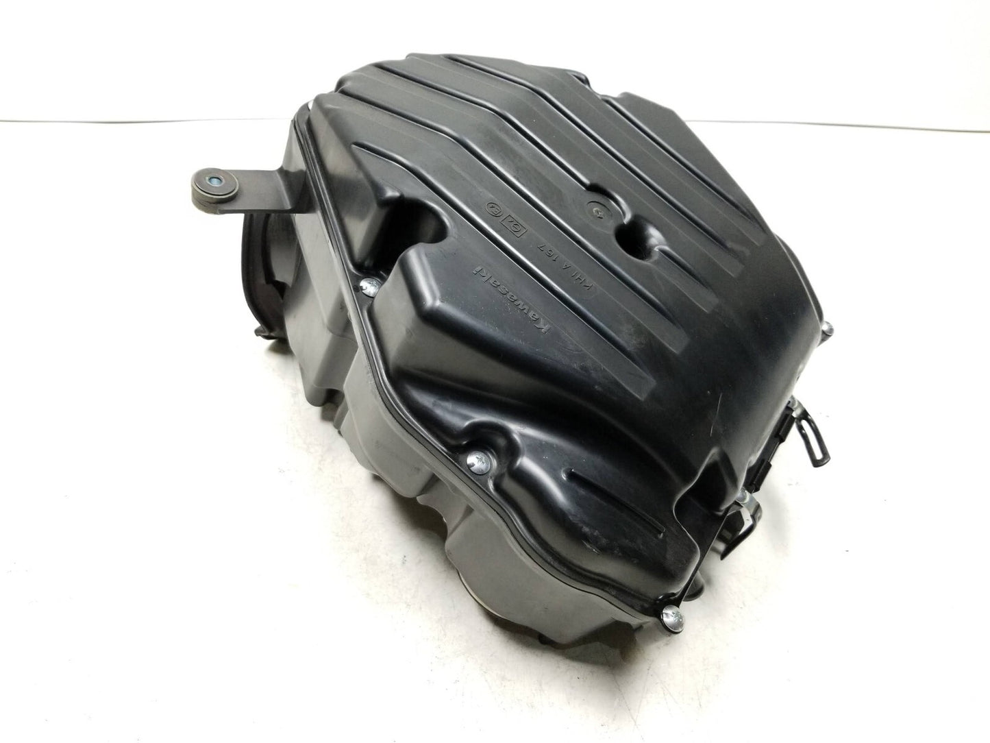 2015-2018 Kawasaki Klz1000 Versys 1000 Air Box Cleaner Filter Housing OEM