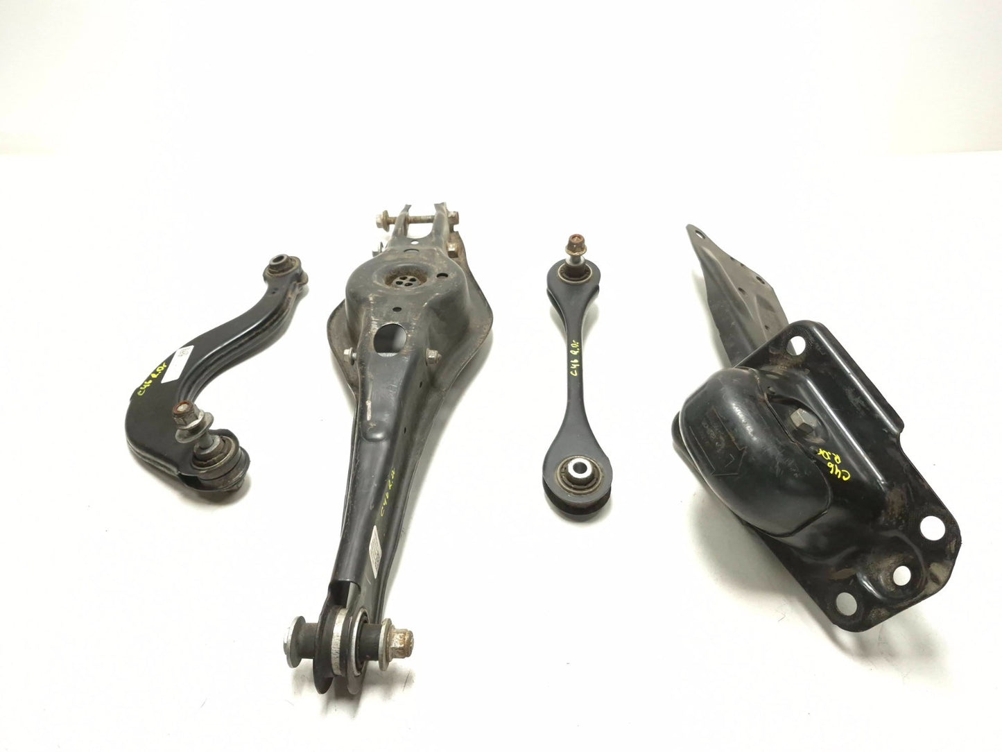 2015 Volkswagen Golf Rear Control Arm Driver Side Left 4pcs OEM