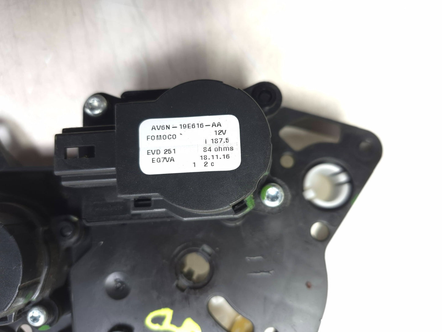 2017 Ford Focus HVAC A/c Actuator Servo Flap Motor oem