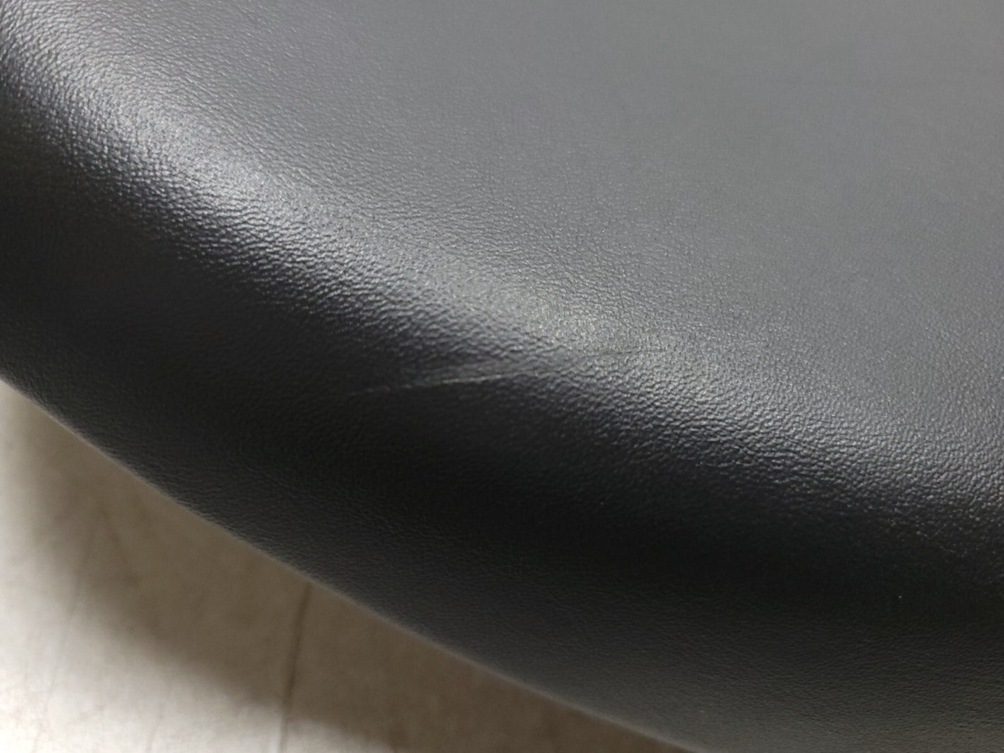 2009 Hyundai Genesis Front Seat Trim Cover Panel Passenger Side Right OEM