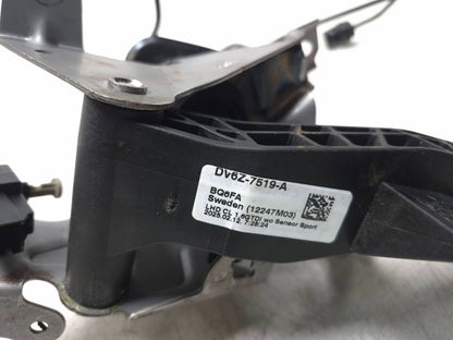 2013 Ford Focus Clutch Pedal Assembly OEM