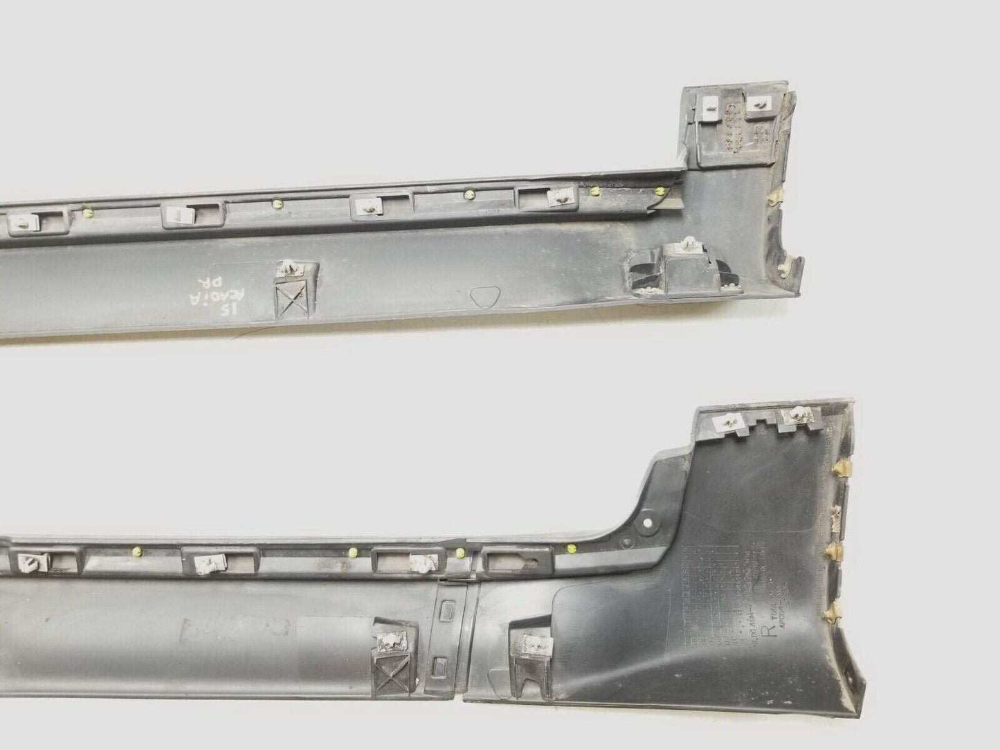 13 14 15 16 GMC Acadia Rocker Panel Skirt Molding Left & Right OEM