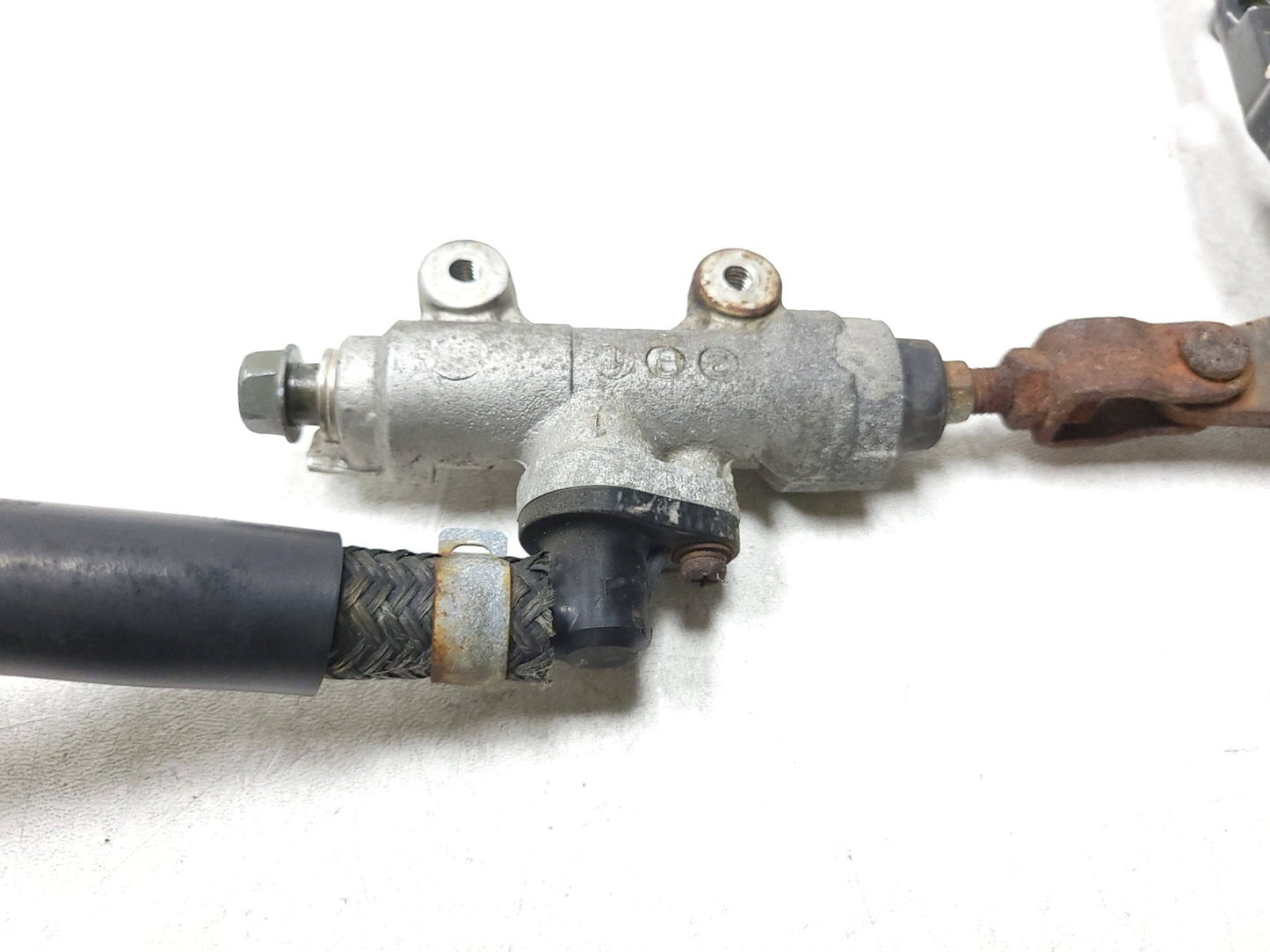 1987 1988 Honda Cbr1000f Hurricane Front Right Foot Peg W/ Brake Pedal OEM