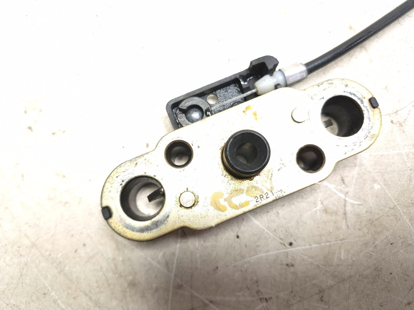 2002 Suzuki V-strom 1000 Dl1000 Rear Seat Latch OEM
