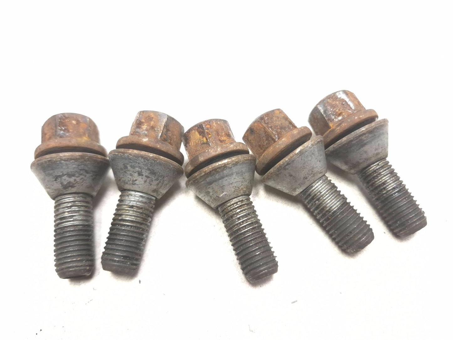 2007 Saab 9-5 Aero Wheel Bolt 20pcs OEM