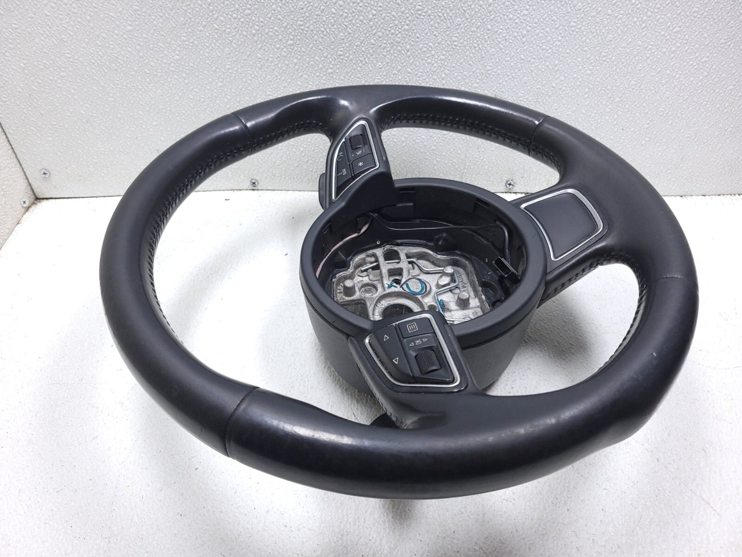 2012 Audi A7 Steering Wheel 3 Spoke OEM