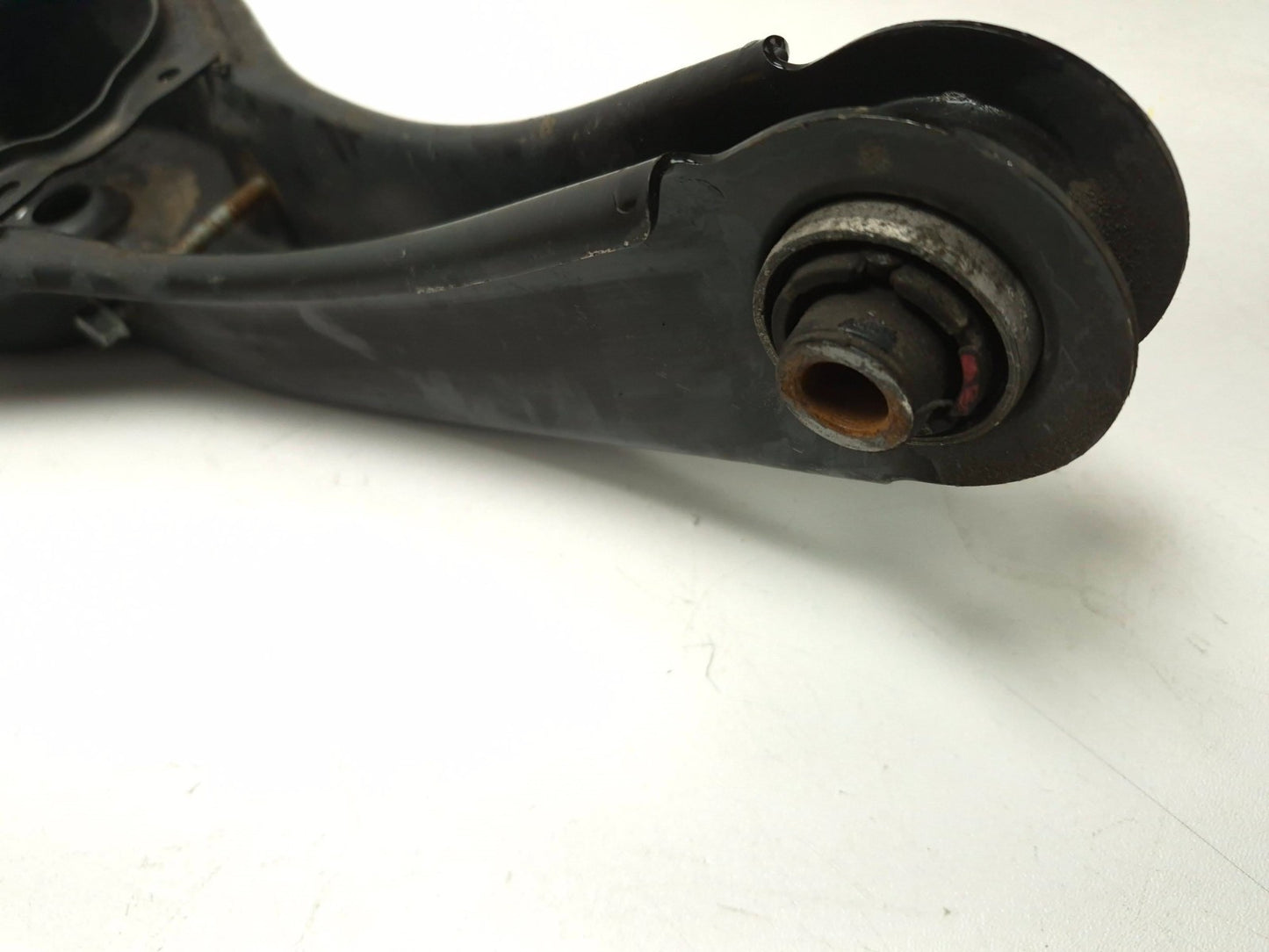 2019 Hyundai Kona Rear Control Arm Driver Side Left 4 Pcs OEM