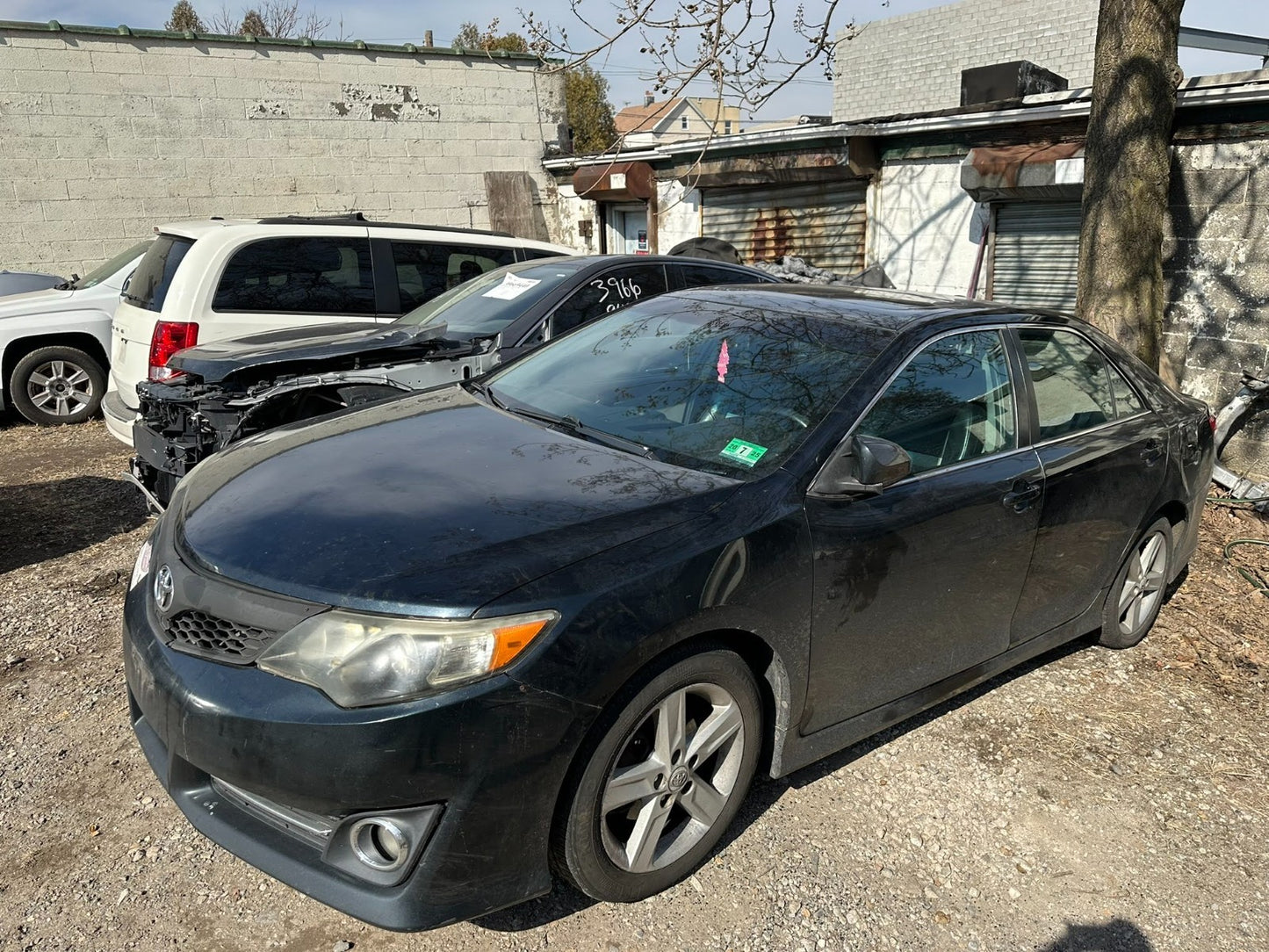 2012 Toyota Camry Automatic Transmission Bell Housing 2.5l OEM