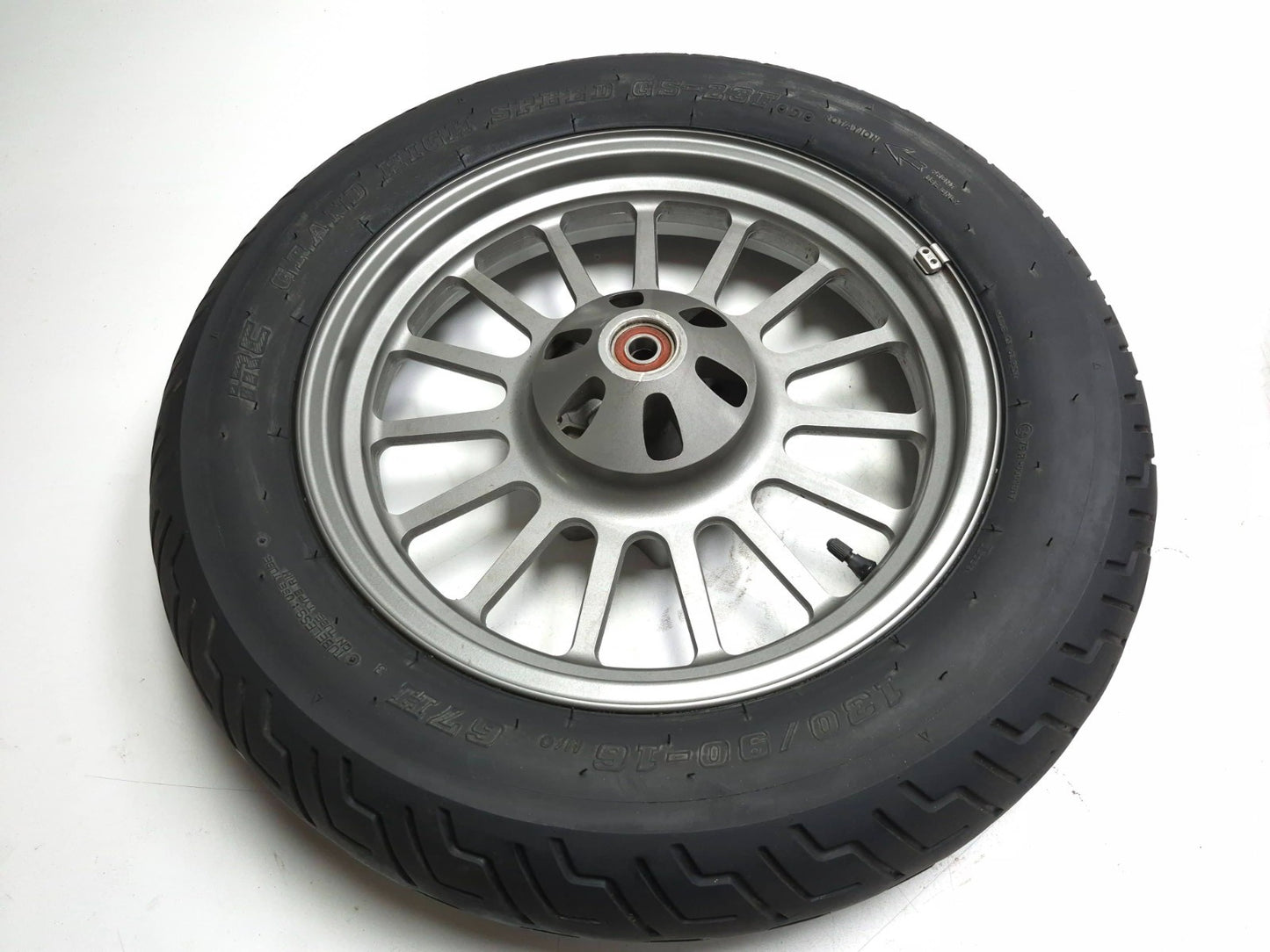 2013 Suzuki Vl800 Boulevard C50 Wheel Rim W/ Tire Front & Rear Pair R15 R16 OEM
