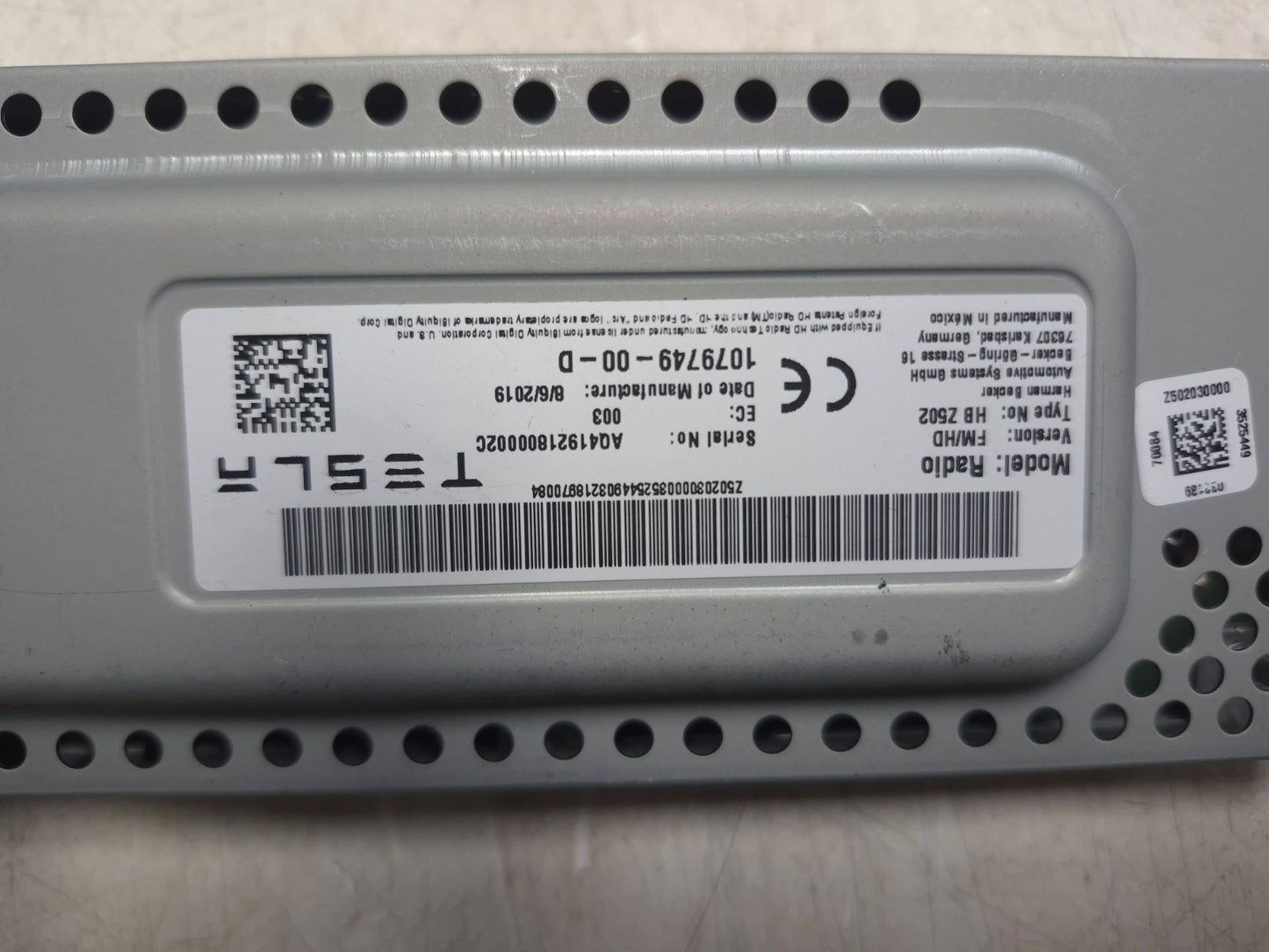 2019 Tesla Model 3 Radio Receiver Control Module OEM