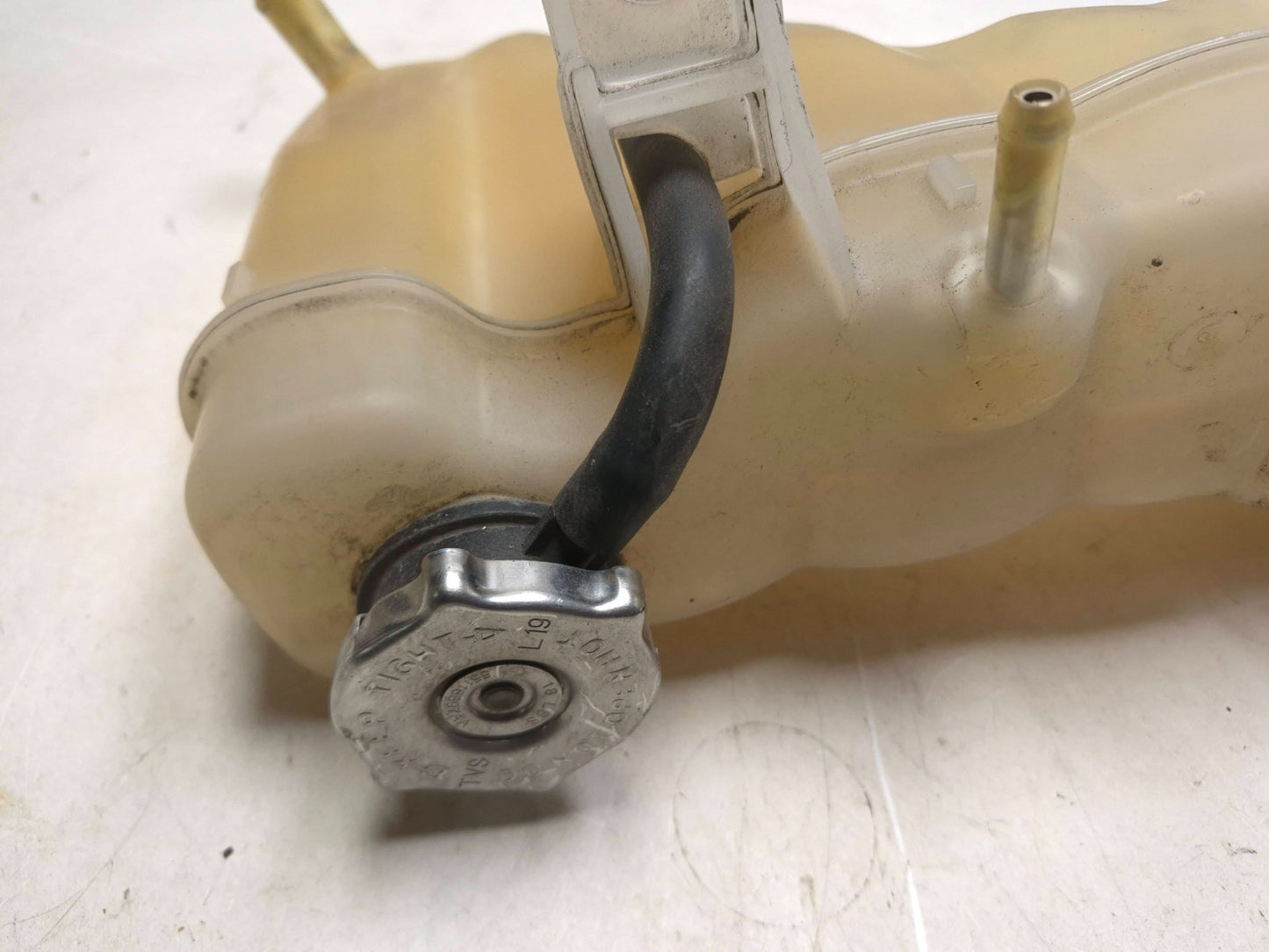 2020 Dodge Challenger Radiator Coolant Expansion Reservoir Bottle  OEM