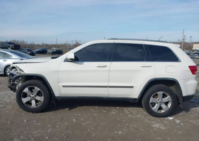 2011 - 2019 Jeep Grand Cherokee Front Seat Trim Cover Panel Driver Side Left OEM