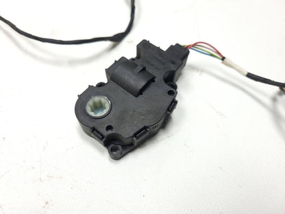 15-20 Mercedes C300 W205 AC Heater Flap Blend Actuator Motor W/ Wire OEM