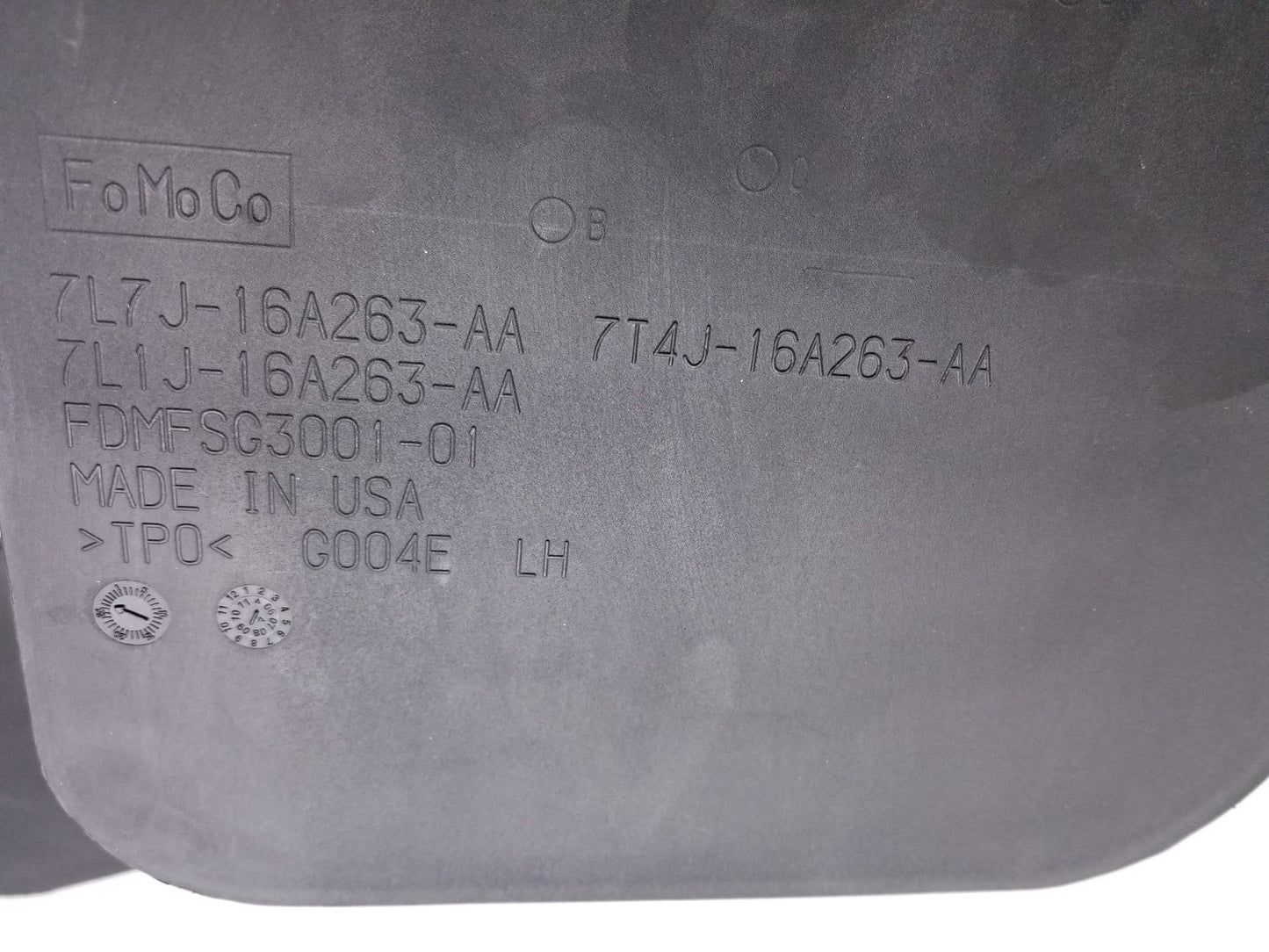 2012 Ford Edge Mkx Mud Flap Spalsh Guard OEM 7t4z-16a550-a